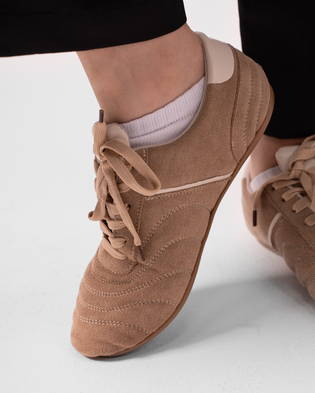 Basic Women Shoes - Image 3