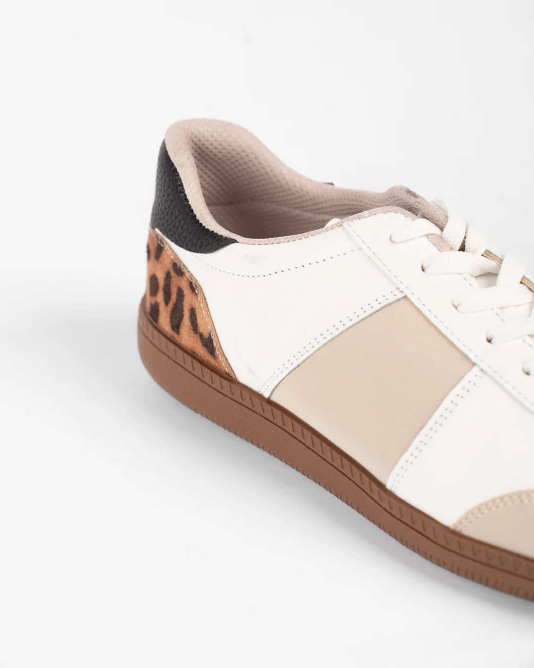 Beige Flat Sneakers - Image 4