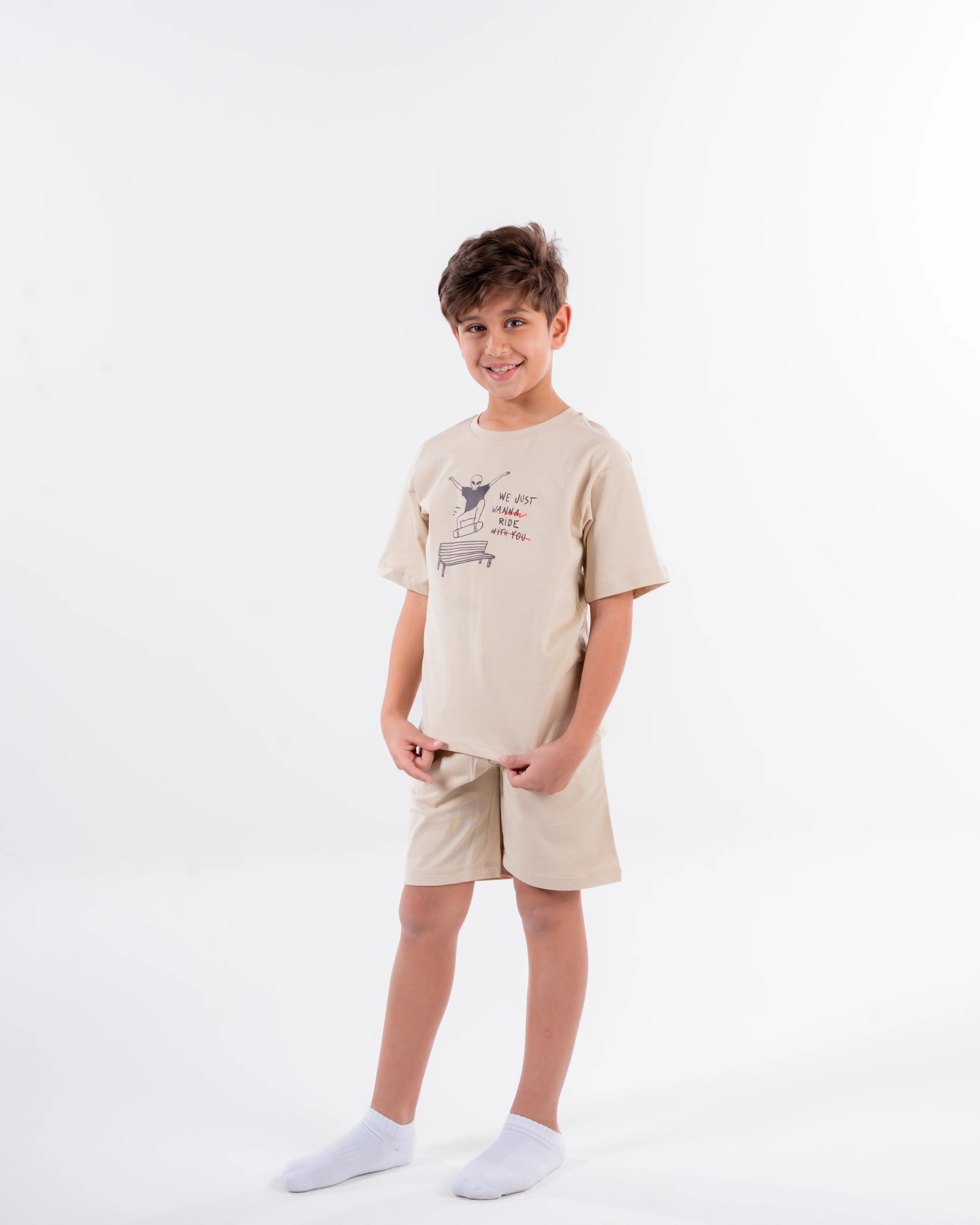 Boys Printed Half Sleeves Pyjama - Image 5
