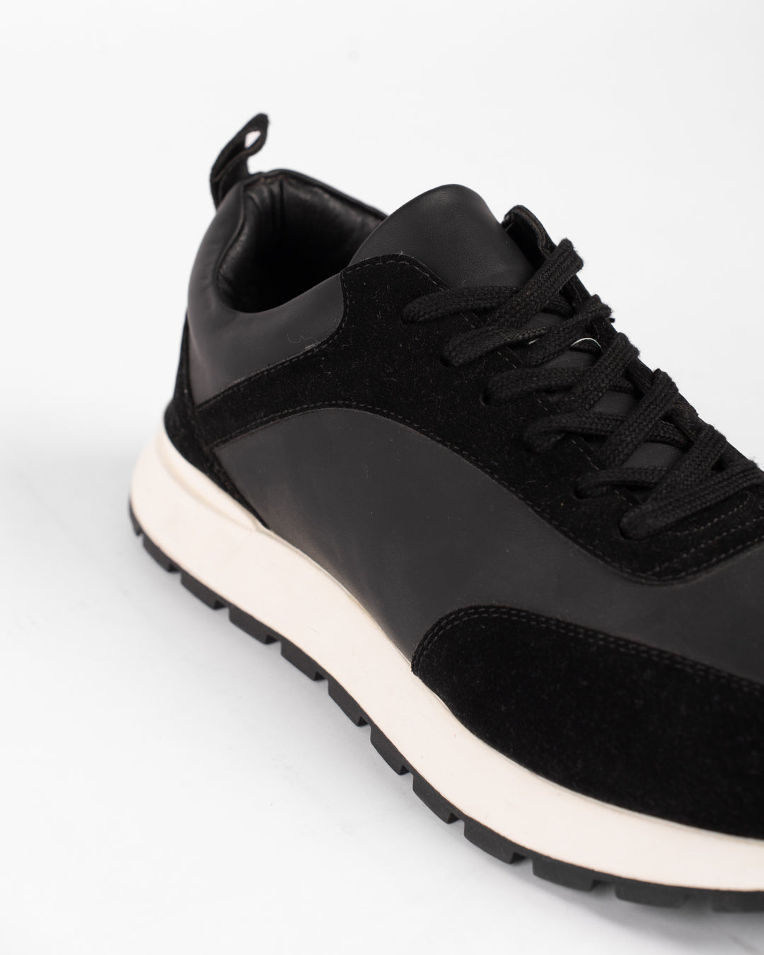 Casual Sneakers for Men - Image 9