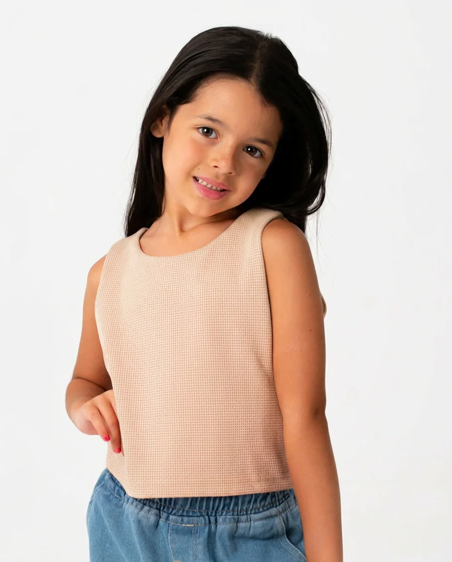 Cropped T-shirt - Image 4