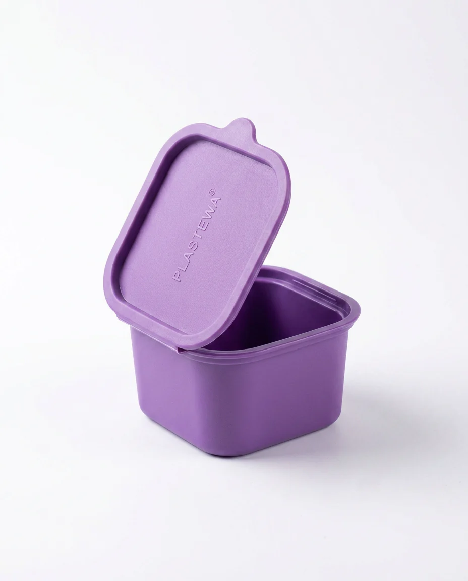 Food Container with Dividers - Image 2
