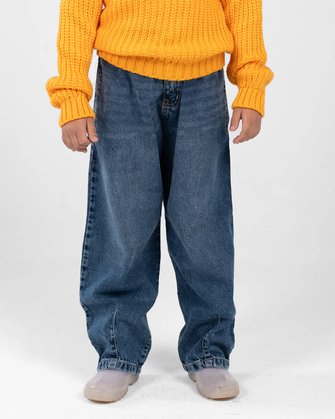 Girls Regular Fit Jeans - Image 14