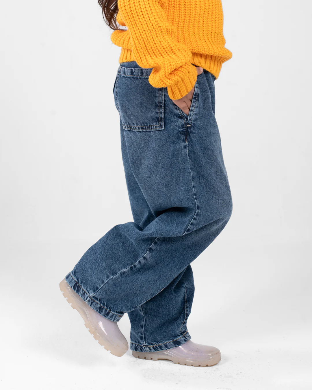 Girls Regular Fit Jeans - Image 17