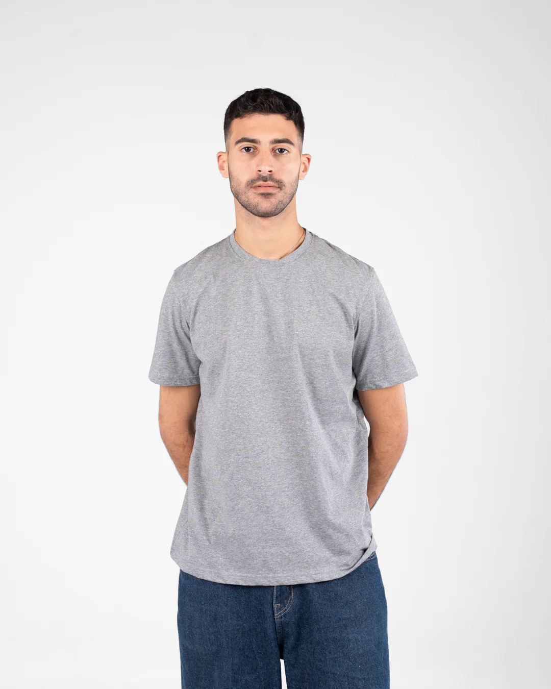 Men Basic T-shirt - Image 7