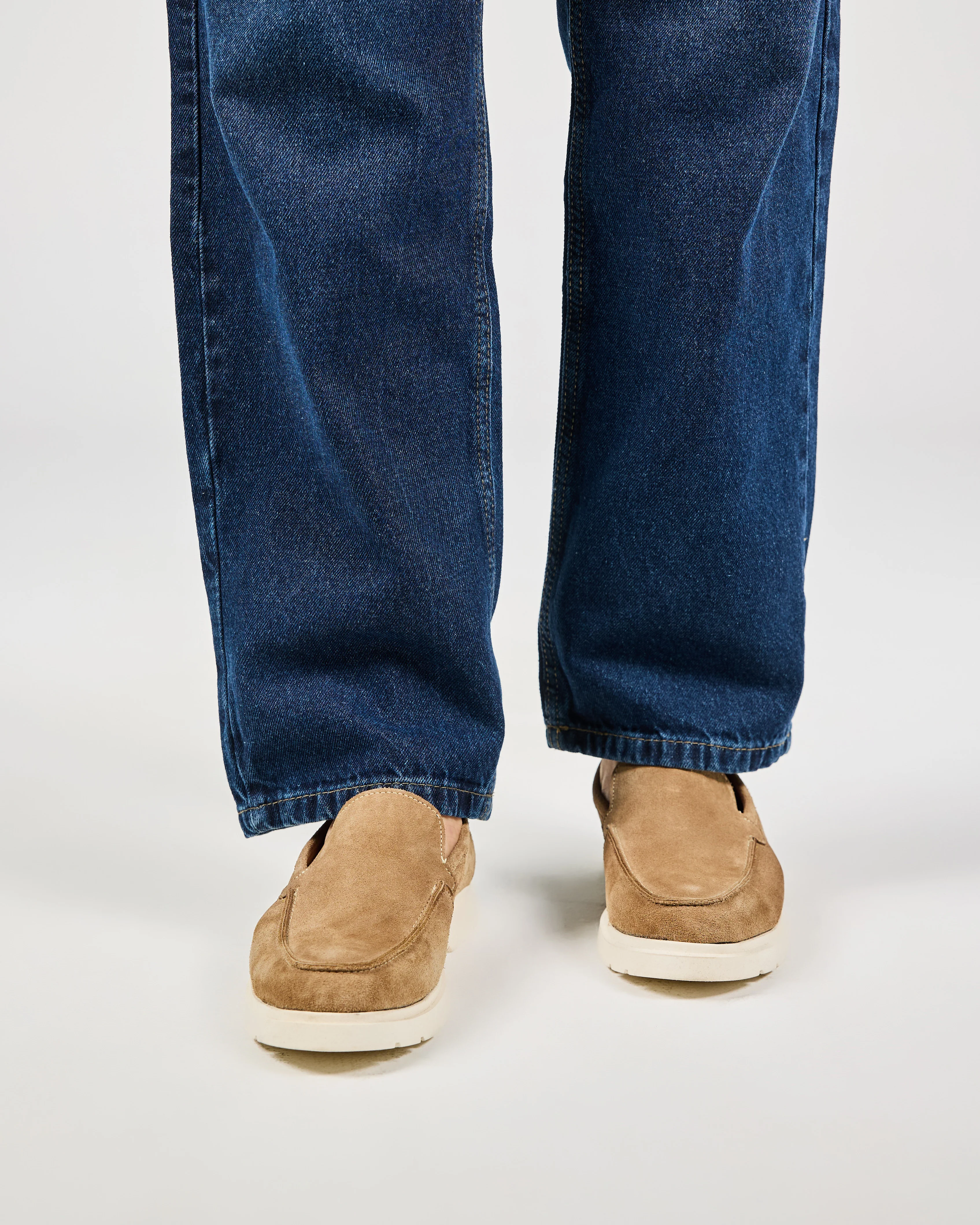Men Chamios Casual Shoes - Image 3