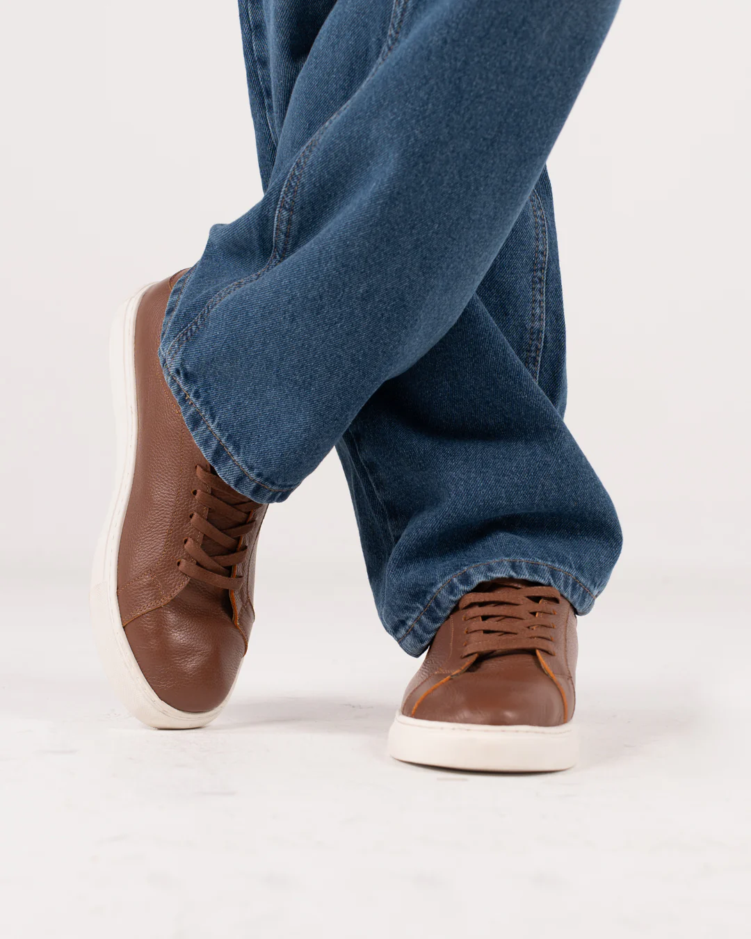 Men Flat Shoes - Image 12