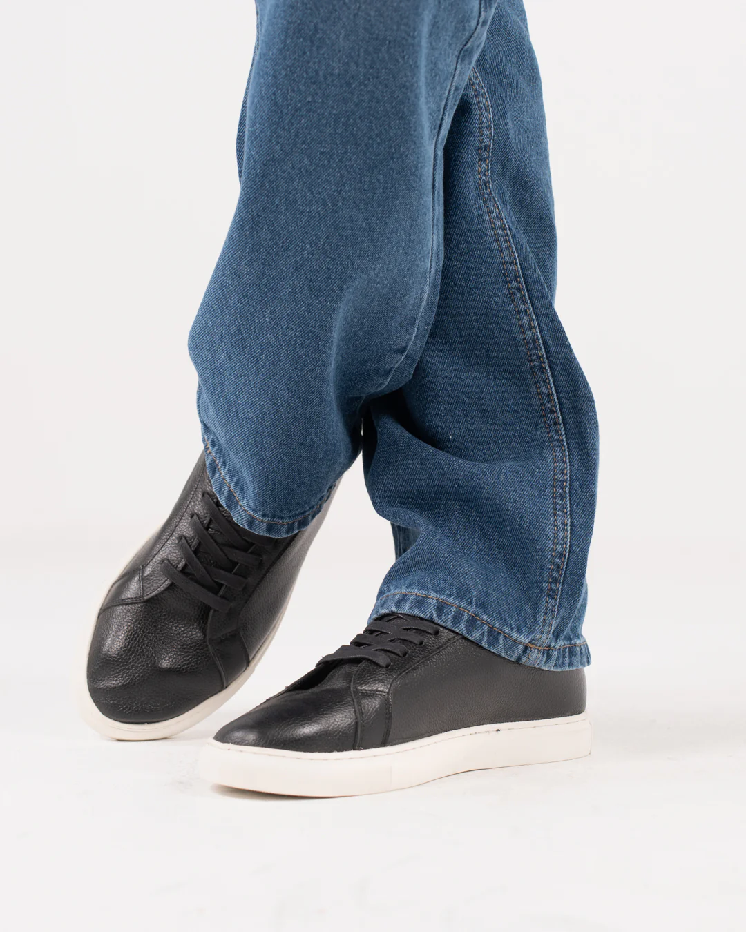 Men Flat Shoes - Image 14