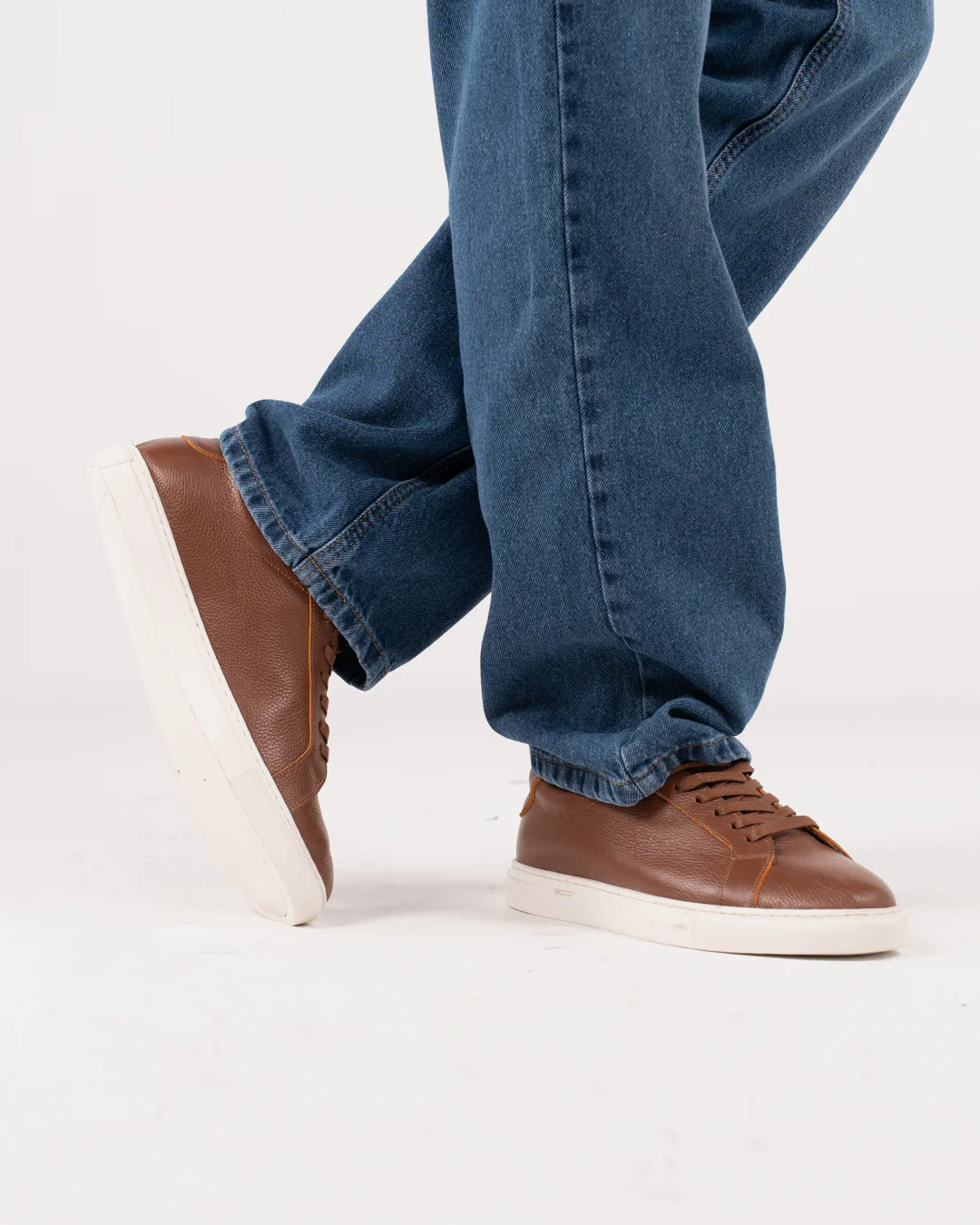 Men Flat Shoes - Image 7