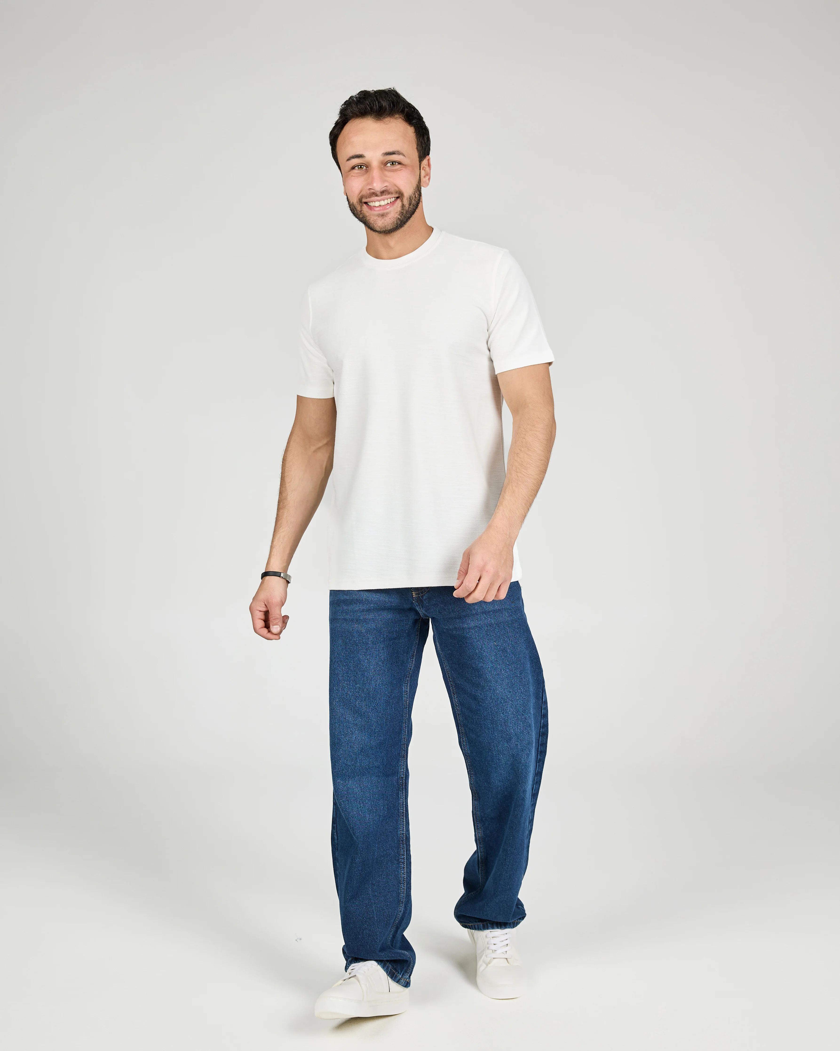 Men Pattern Half Sleeves T-shirt - Image 3