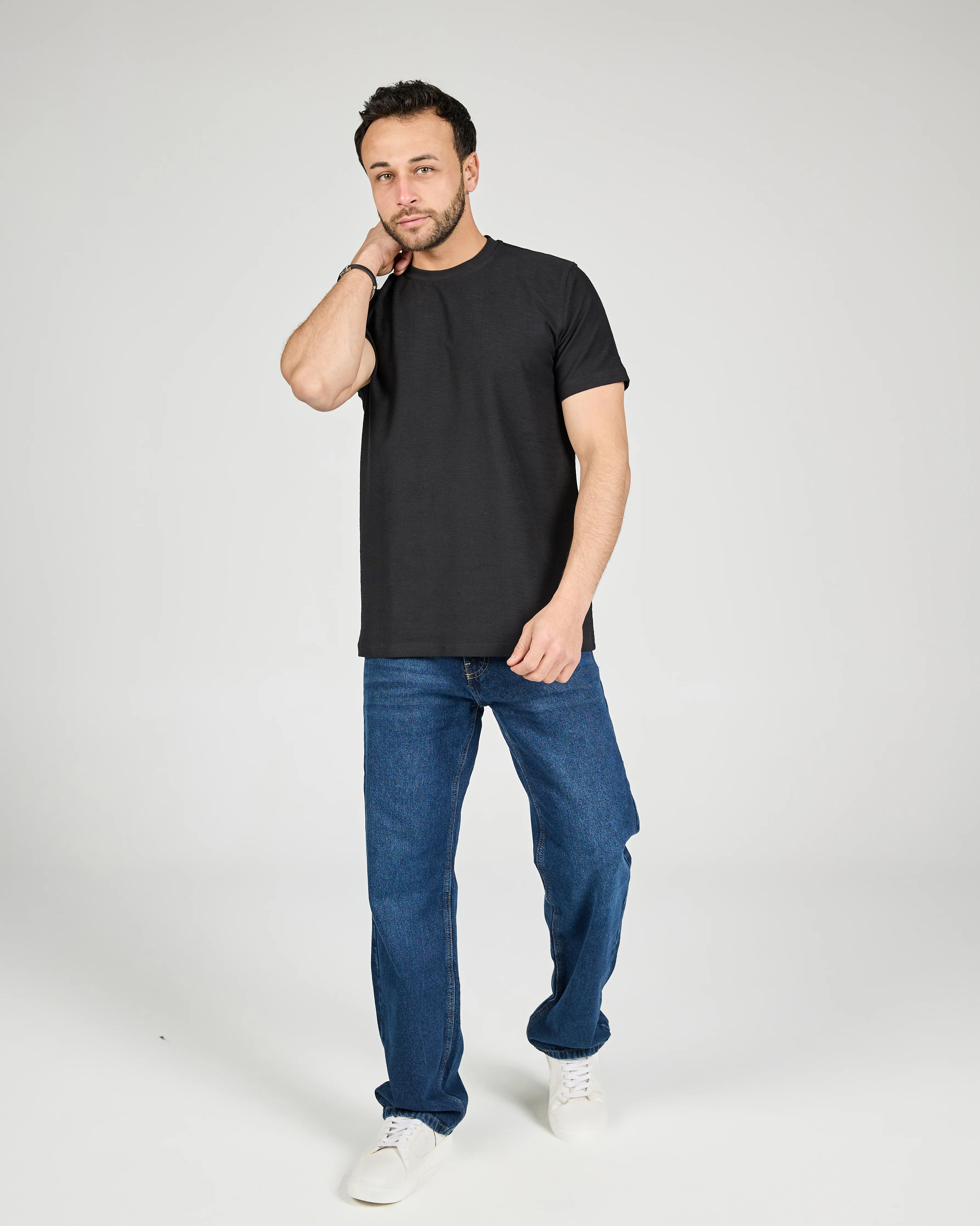 Men Pattern Half Sleeves T-shirt - Image 4