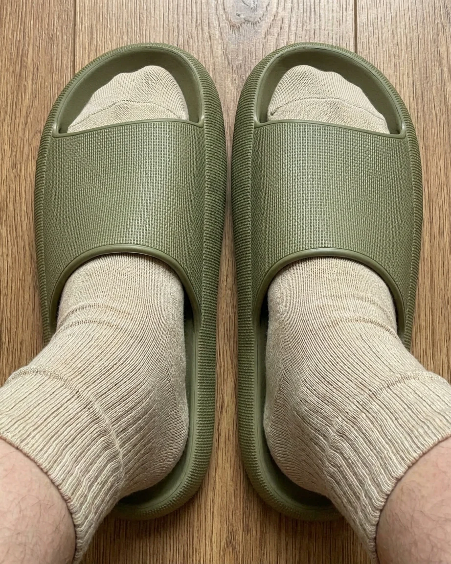 Men Slipper Uni Pamp - Image 2