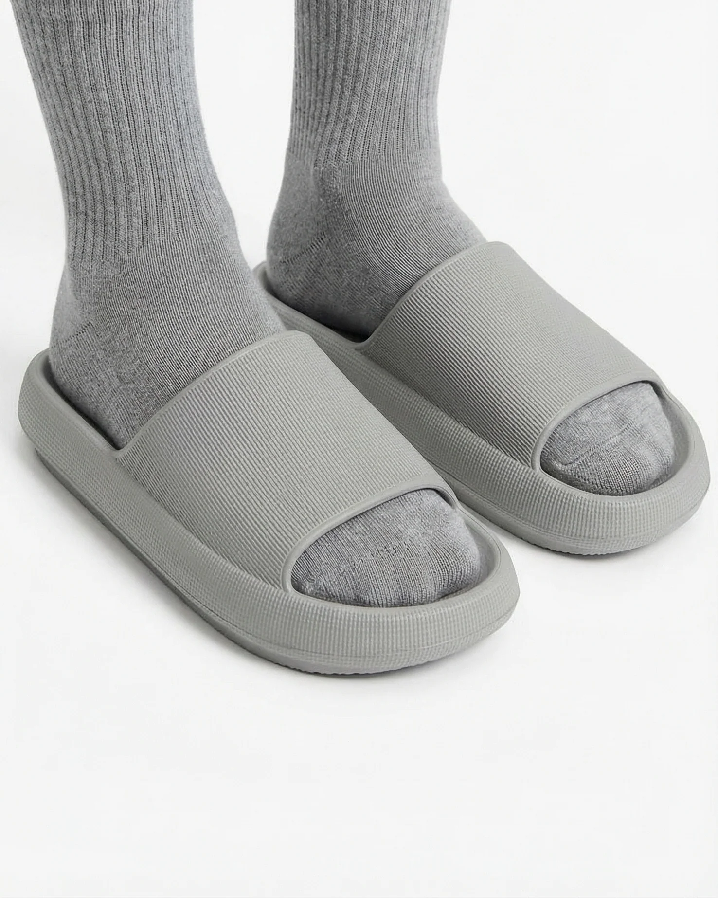 Men Slipper Uni Pamp - Image 4