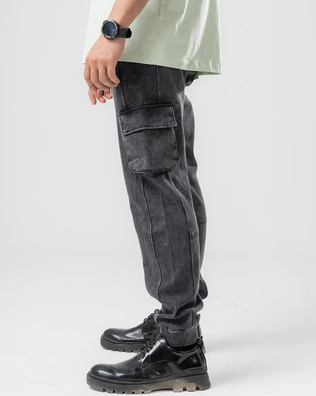 Mens Cargo Pants - Image 2