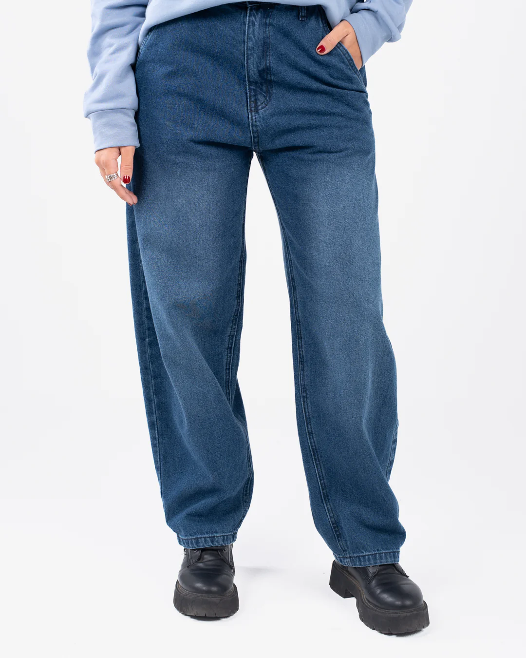 Relaxed Fit Women Jeans