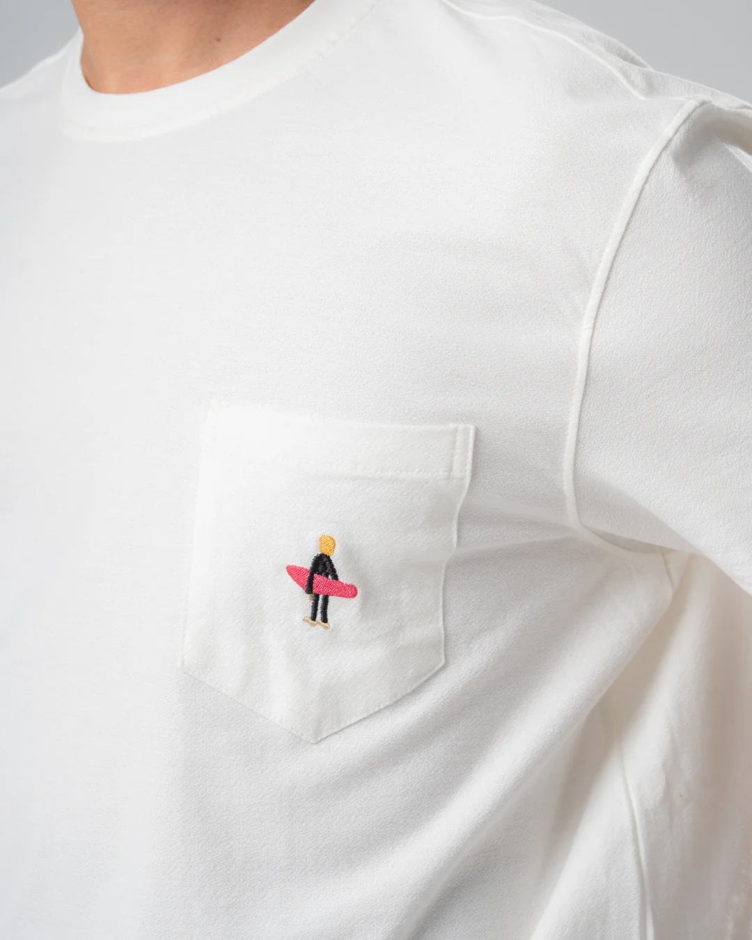 Round Neck T-shirt - Image 7