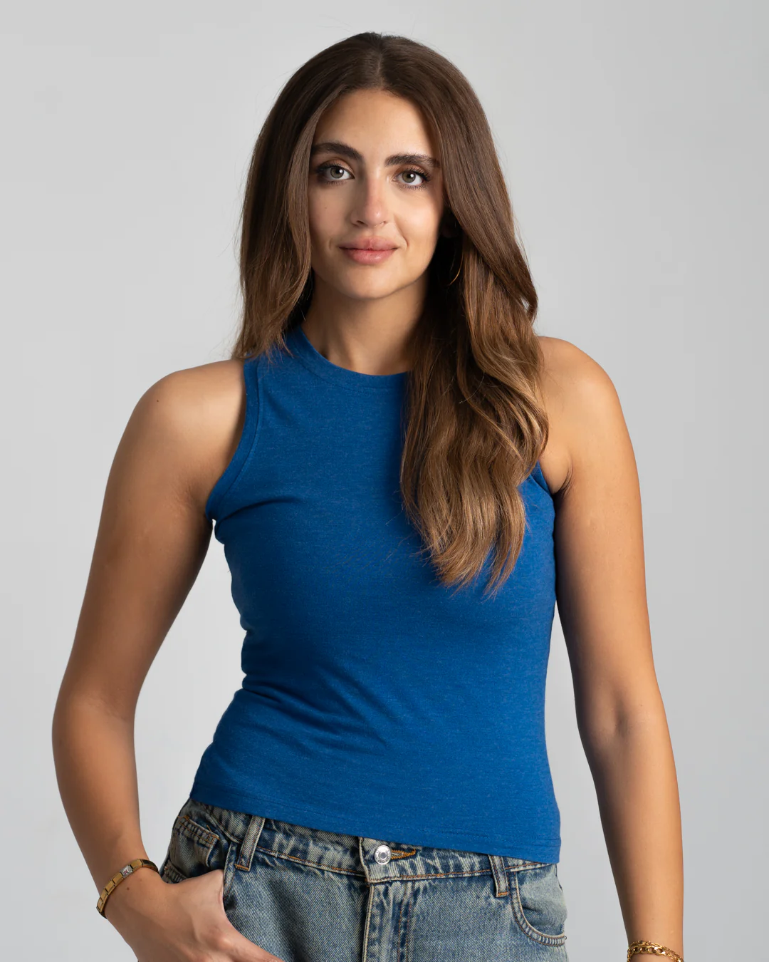 Sleeveless Womens Basic T-shirt - Image 12