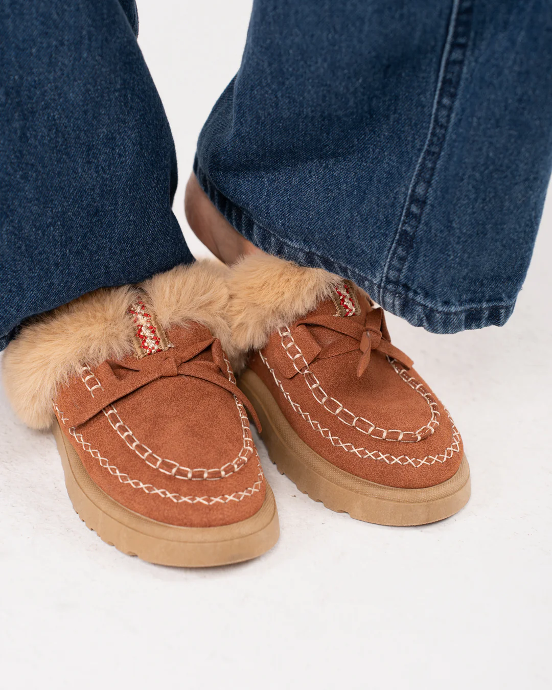 Women Cloggs - Image 4