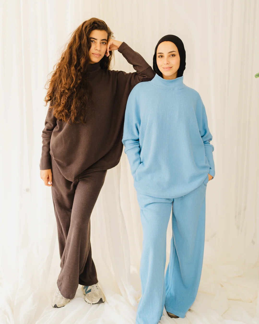 Women Jacquard Pants - Image 11