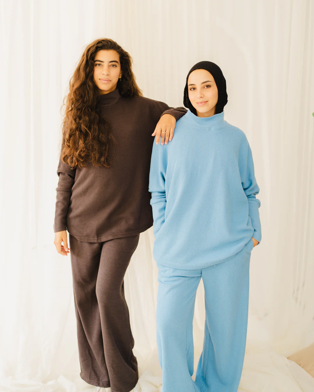 Women Jacquard Pants - Image 3