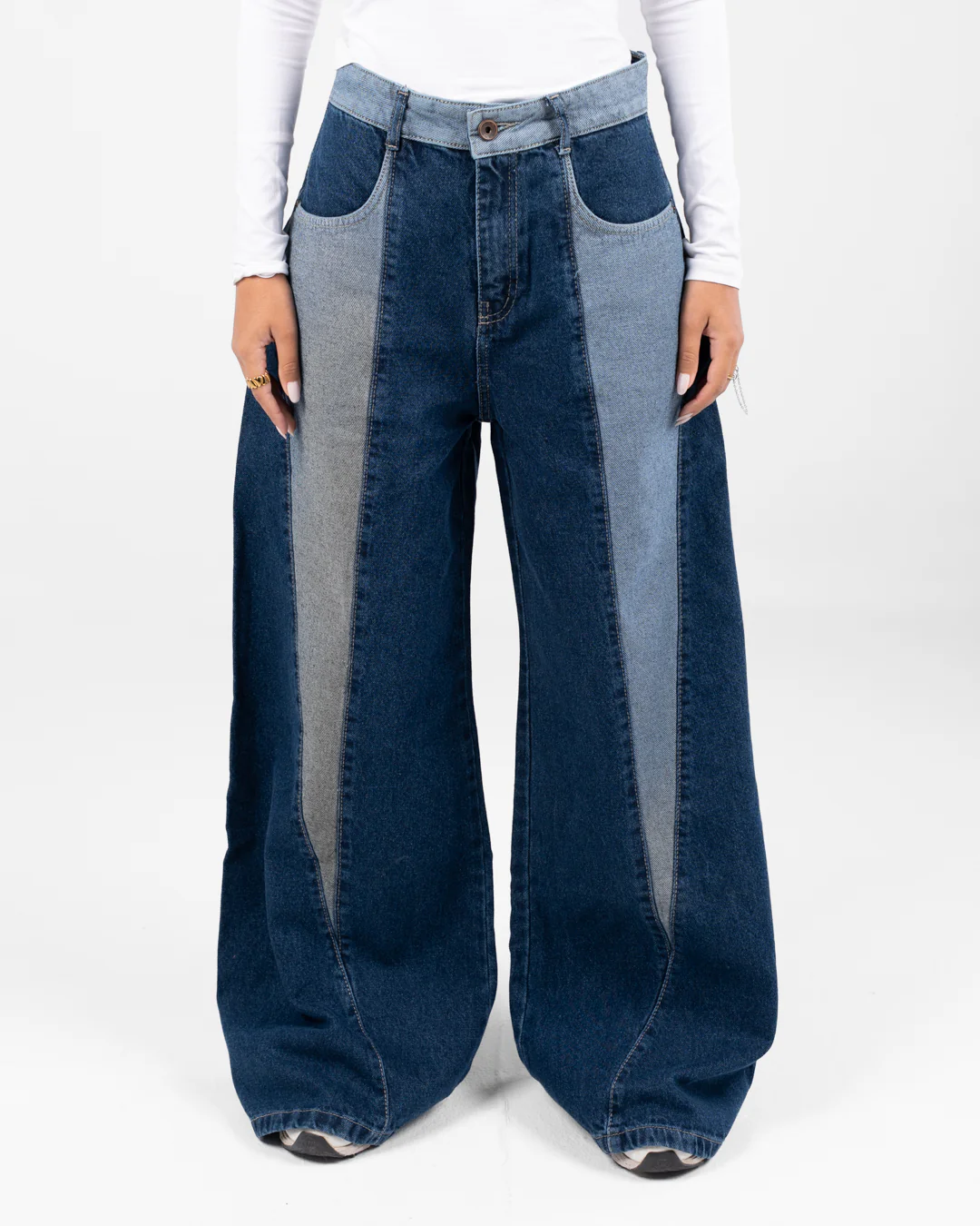 Women Mom Fit Jeans - Image 15