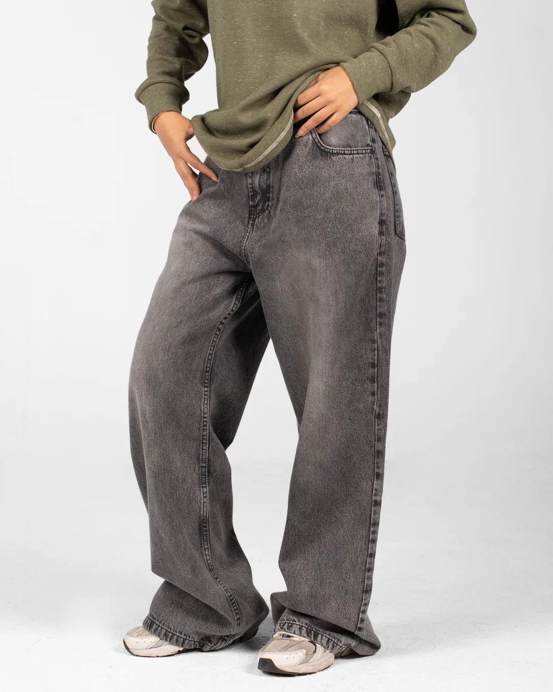 Women’s Baggy Jeans - Image 11