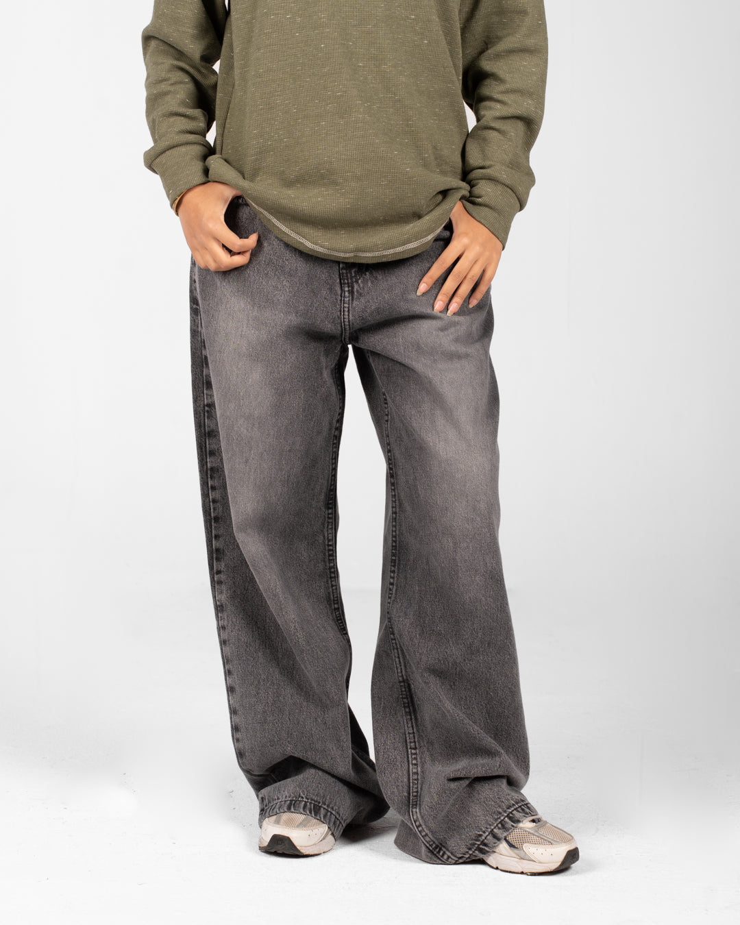 Women’s Baggy Jeans - Image 13