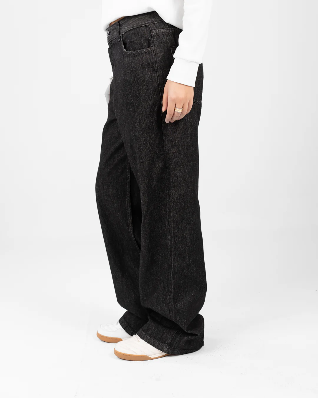 Women’s Baggy Jeans - Image 3