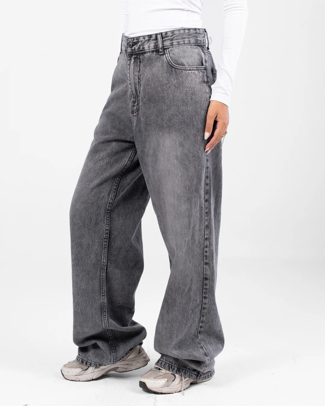 Women’s Baggy Jeans - Image 6